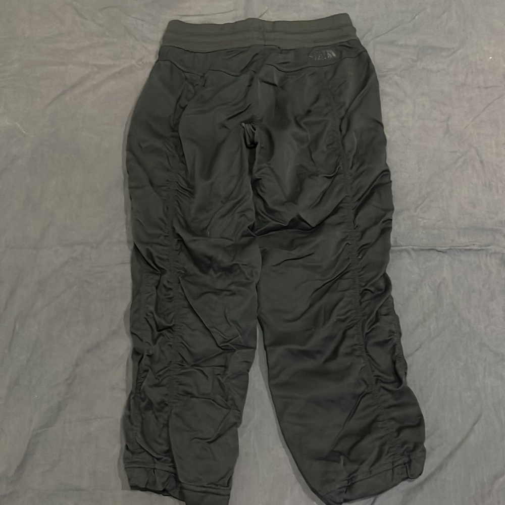 The North Face Aphrodite Capri - Picture 7 of 9
